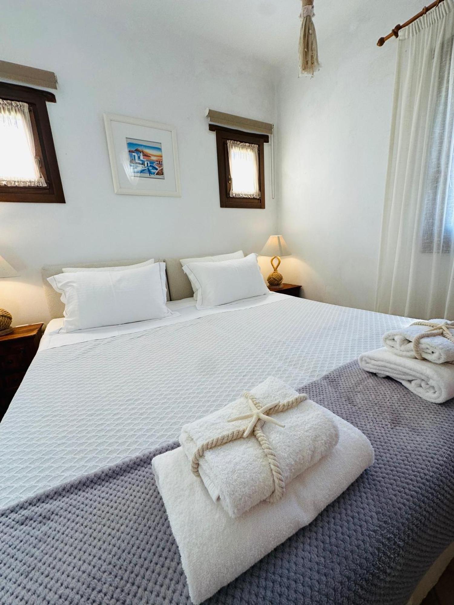 Divers House Agrari  Ngoại thất bức ảnh